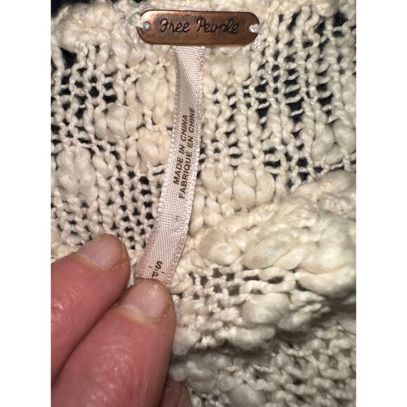 FREE PEOPLE FRENCH CREEK COTTON SLUB KNIT STRIPED SWEATER W/ CROCHET SIDES S - Picture 10 of 11